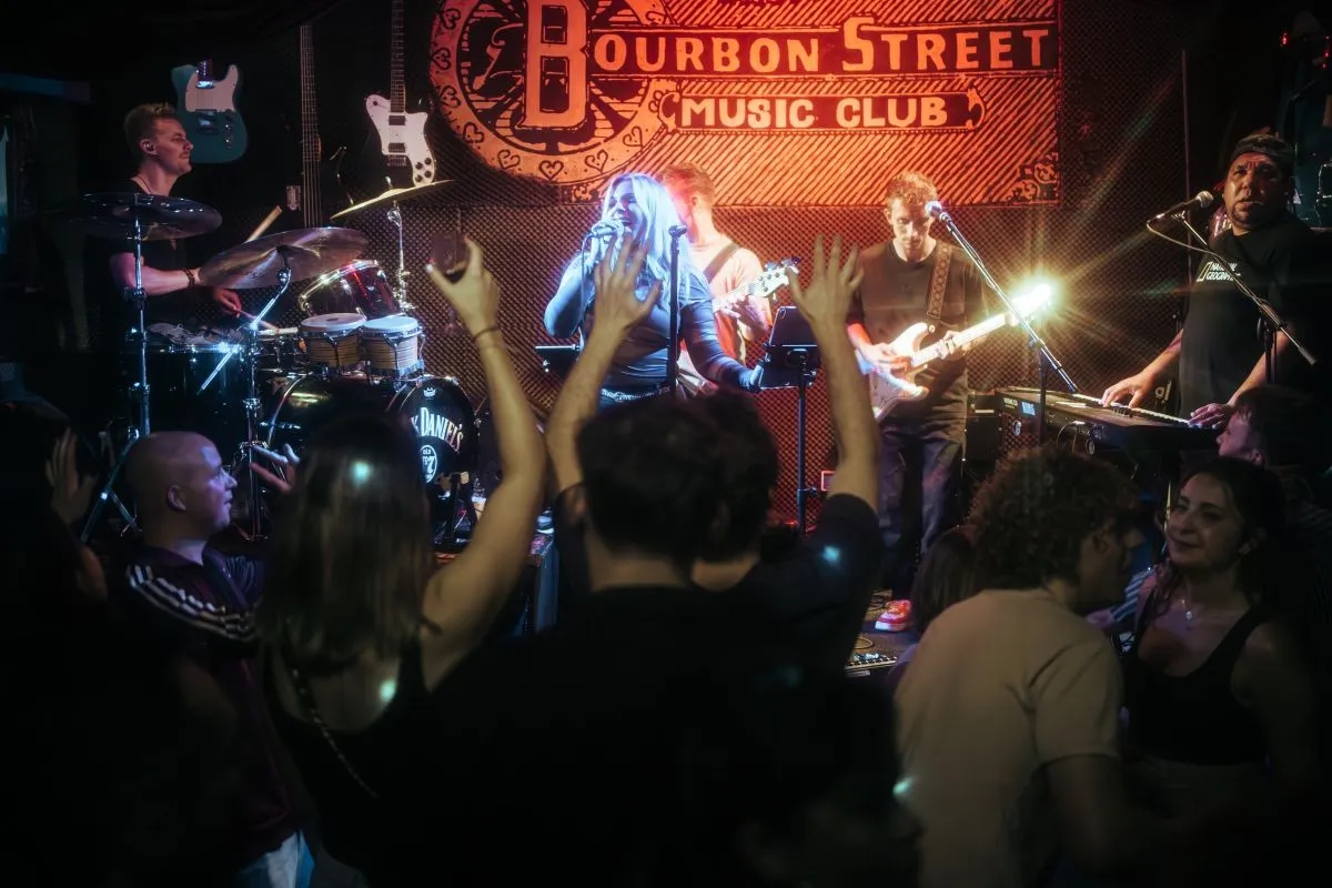 ADDICTED TO GROOVE at Bourbon Street